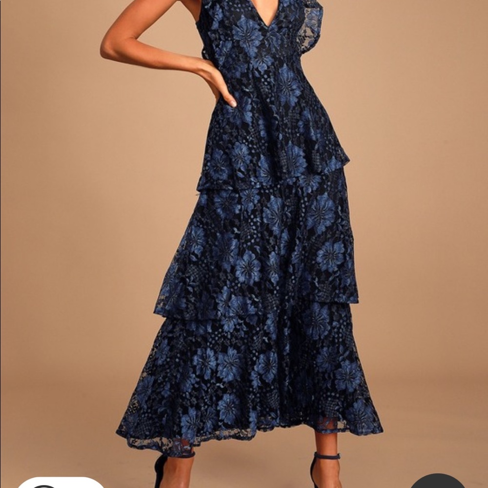 Lulus perfect v neck cut dress - Picture 2 of 4